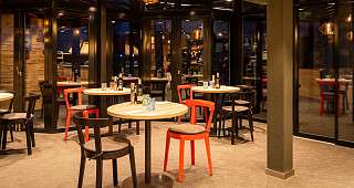 Runde Tische La Terrazza